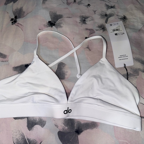 Alo Splendor Bra (new) - Picture 3 of 4